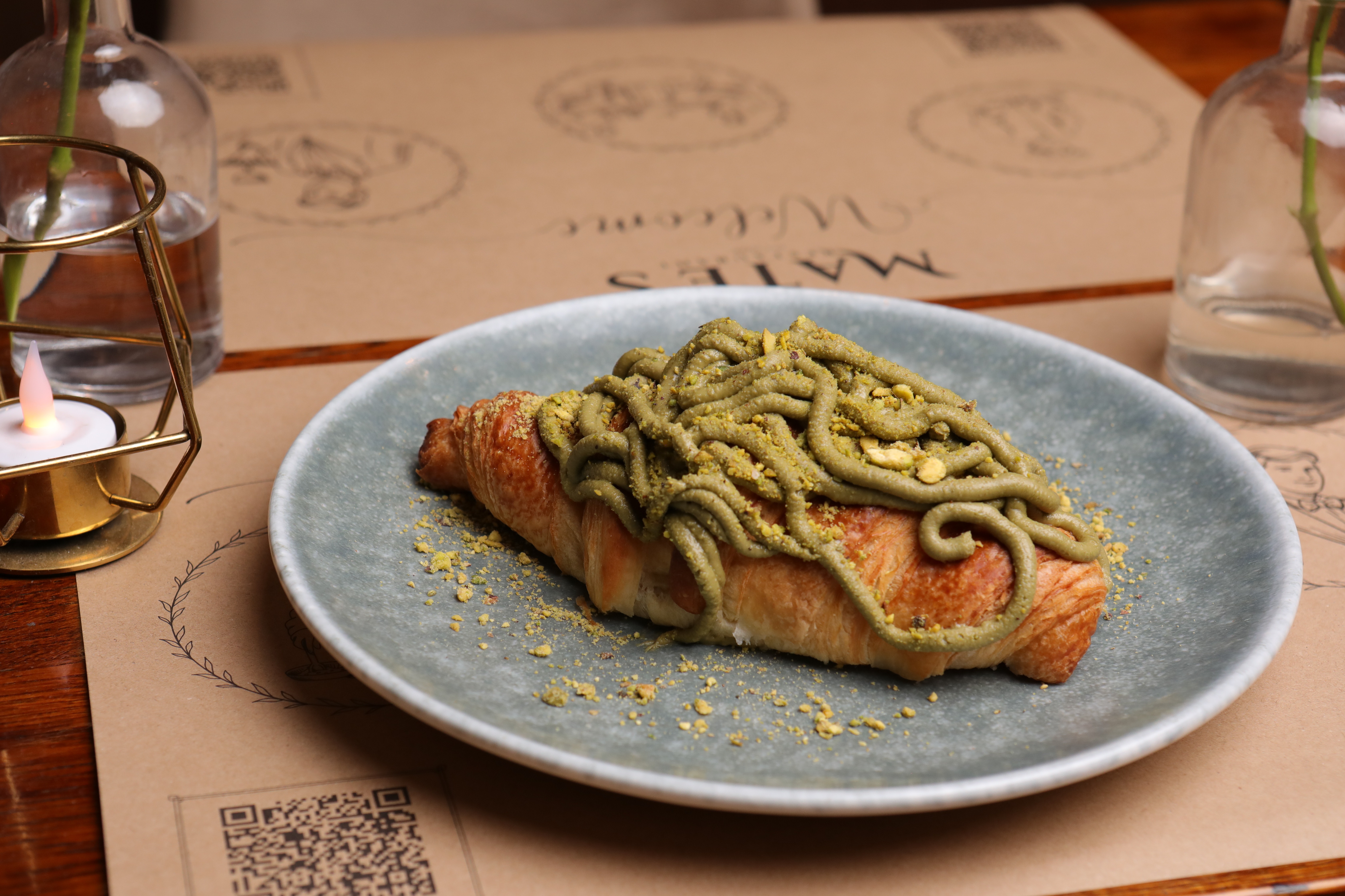 Croissant with Spaghetti of Pistachio Purée